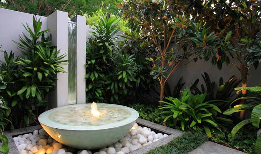 Choosing the Right Garden Fountain - Water Feature Pr