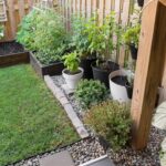 Small Townhouse Patio Ideas and My Gorgeous Tiny Backyard! | Small .