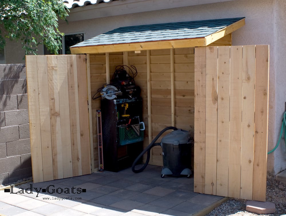 Small Cedar Shed | Ana Whi