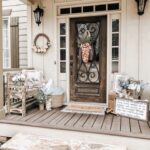 FRONT PORCH DECORATING IDEAS WITH SPRING IN THE AIR | Front porch .