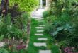 How to Lay Garden Stepping Stones | BBC Gardeners World Magazi