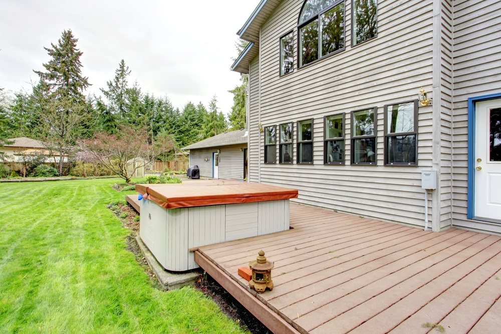 Veranda Composite Decking: Beautiful, Durable & Easy » The Money P