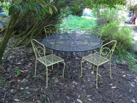 Vintage Patio Set Wire Mesh Outdoor Dining Table and Chairs French .